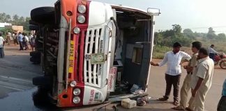RTC Bus accident in Nellore- Chennai Highway...
