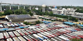 చర్చలు సఫలం అవుతాయా? – బస్సులు రోడ్డు ఎక్కుతాయా?