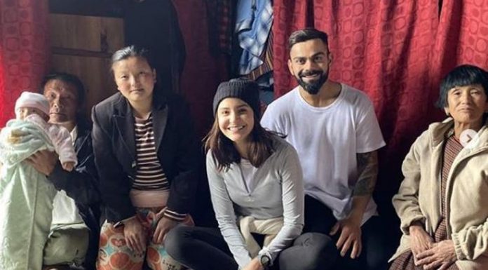 “విరాట్ కోహ్లి@32” – కోహ్లి, అనుష్కలకు స్వీట్ మూమెంట్..!