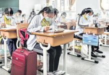 న్యూయార్క్ ఆవల వైరస్ విజృంభణ